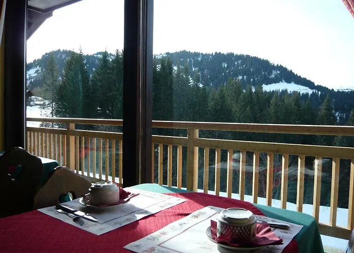 Hotel Le Tetras 2*