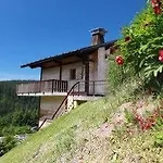 Le Tetras فندق نوتر دام دو بيلكومبيه
