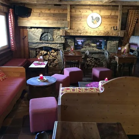 Hotel Le Tetras 2*