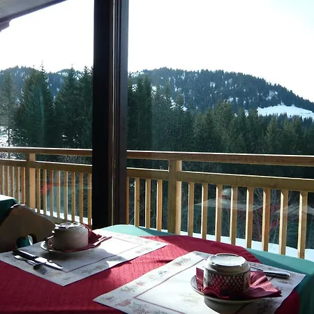 Hotel Le Tetras 2*